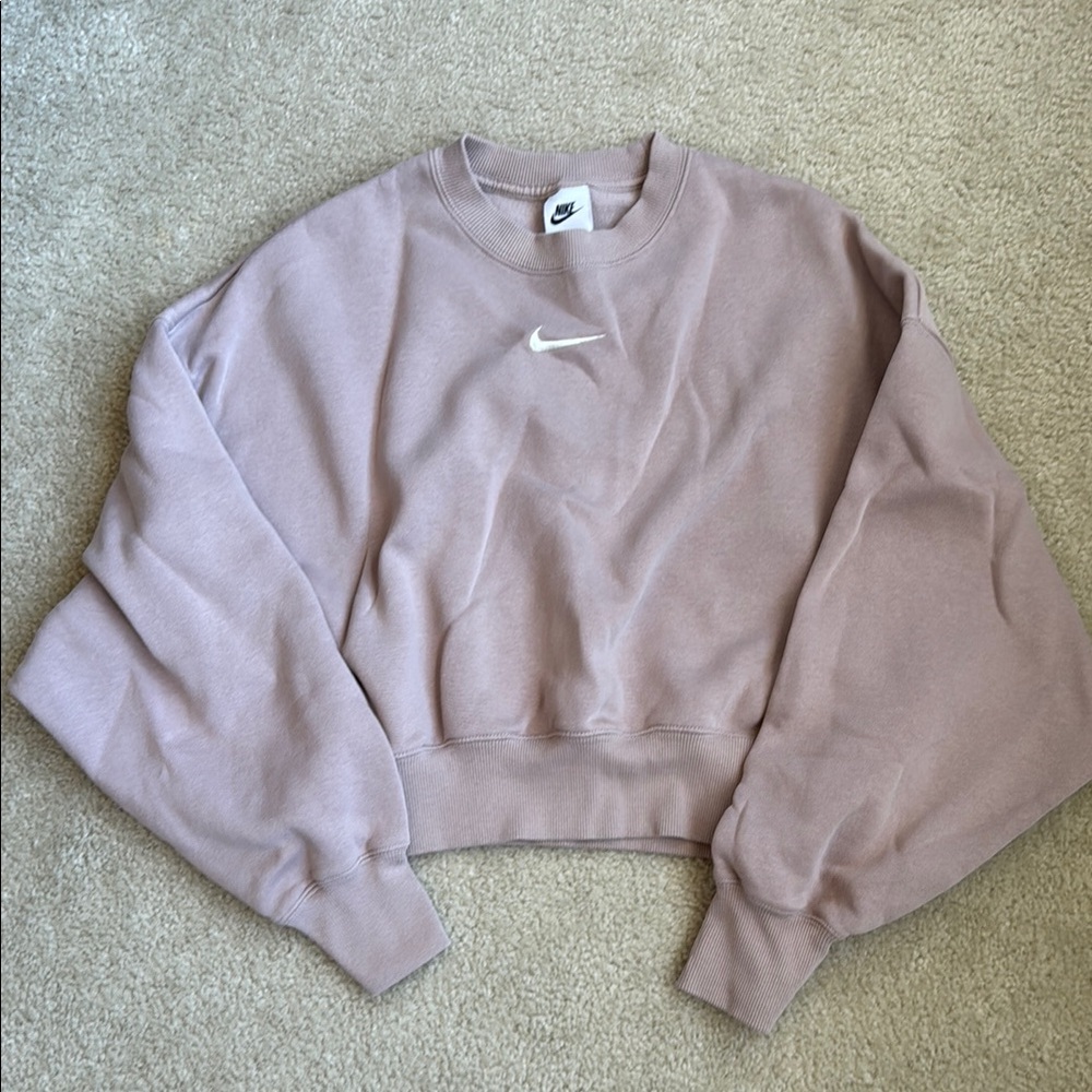 Nike Lavender Cropped Sweatshirt
